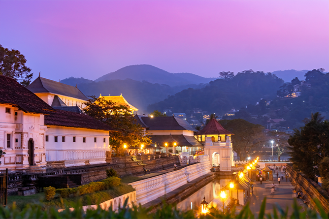 The Temple of the Sacred Tooth Relic in Kandy at dusk